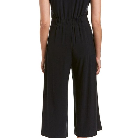 Women’s Short Sleeve Solid Stretch Knit Jumpsuit. - Picture 3 of 8
